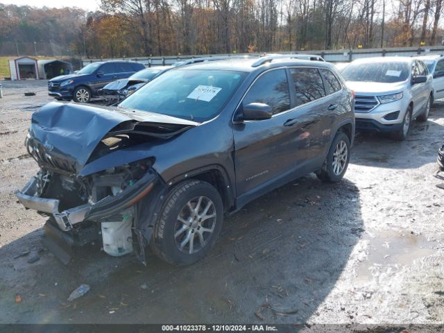1C4PJLCBXHW503246 Jeep Cherokee Latitude Fwd