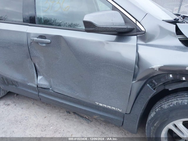 3GKALTEV7KL305863 GMC Terrain Sle