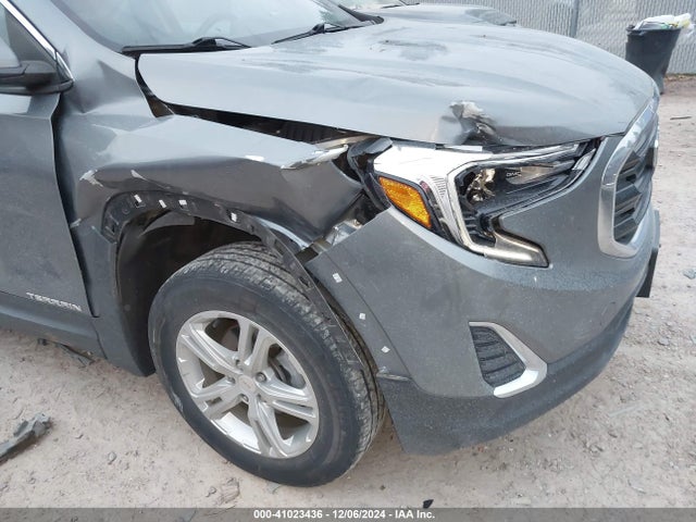 3GKALTEV7KL305863 GMC Terrain Sle