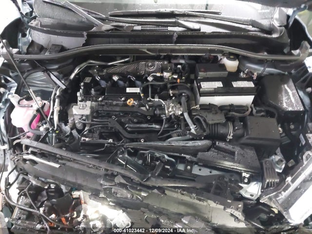 7MUDAABG9RV094152 Toyota Corolla Cross Xle