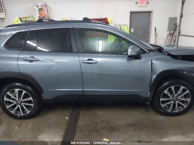 7MUDAABG9RV094152 Toyota Corolla Cross Xle