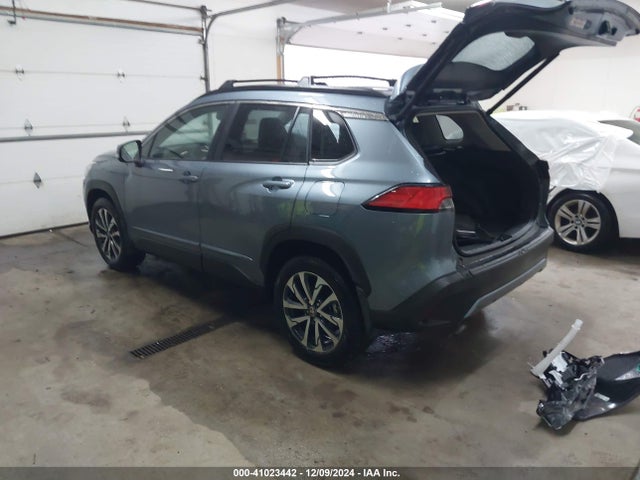 7MUDAABG9RV094152 Toyota Corolla Cross Xle