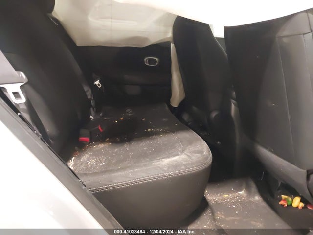 KIA Soul 2016 KNDJN2A23G7871235 Image 8