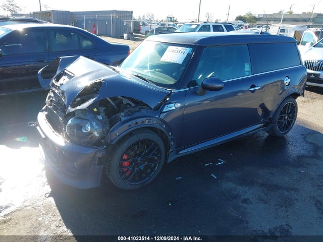 2013 MINI CLUBMAN WMWMH9C58DT377425 Photo 1