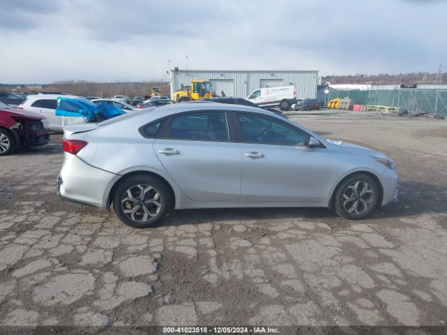 3KPF24AD2LE195334 KIA Forte Lxs