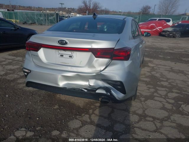 3KPF24AD2LE195334 KIA Forte Lxs