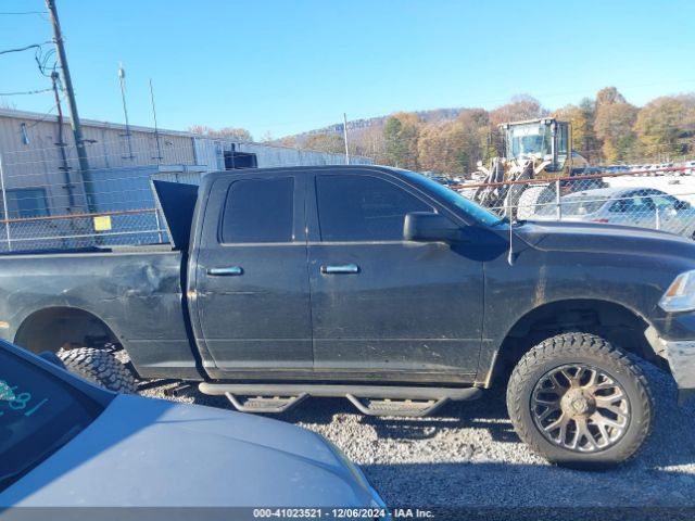 1C6RR7GT9HS578756 RAM 1500 Slt  4x4 6'4 Box