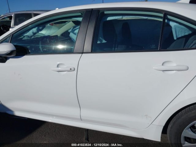 5YFB4MDE3PP025727 Toyota COROLLA LE