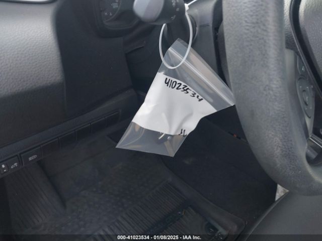 5YFB4MDE3PP025727 Toyota COROLLA LE