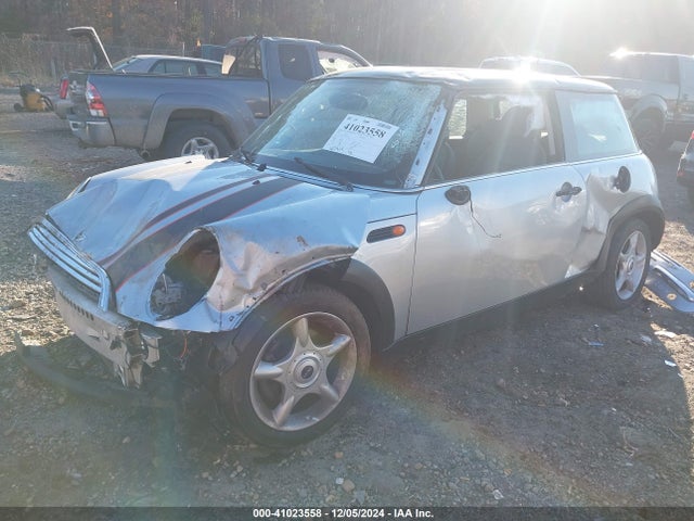 2004 MINI COOPER WMWRC334X4TJ62329 Photo 1