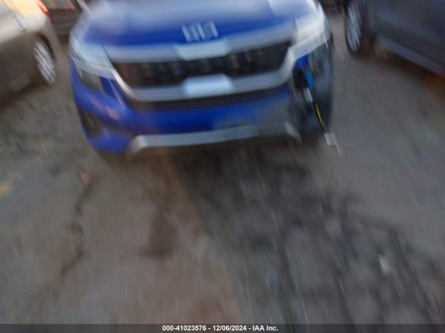 KNDEU2AA1N7303056 KIA SELTOS S