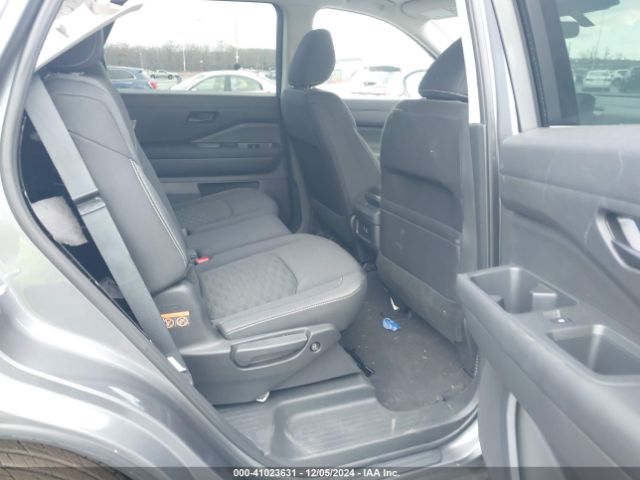 5N1DR3AC0RC278244 Nissan Pathfinder S 4wd