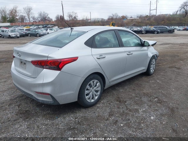Hyundai ACCENT SE 2022 3KPC24A66NE157564 Image 4