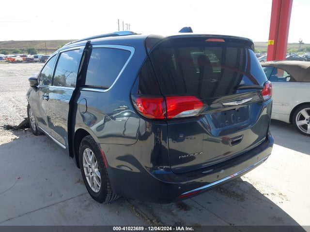 Chrysler Pacifica Touring L 2020 2C4RC1BG4LR112857 Image 3