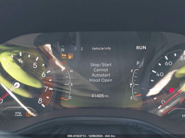 3C4NJDFB4NT207889 Jeep Compass Latitude Lux 4x4