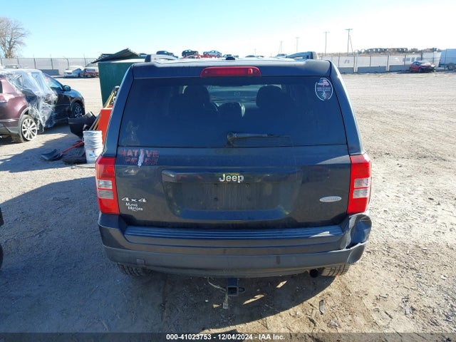 1C4NJRFB5ED817268 Jeep Patriot Latitude