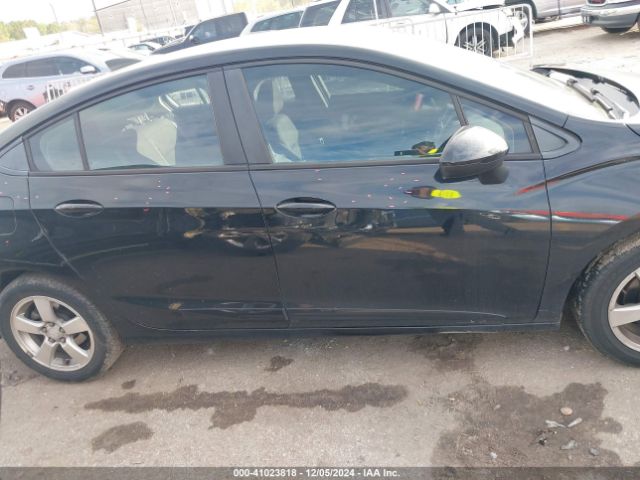 1G1BC5SM1J7126432 Chevrolet Cruze Ls Auto