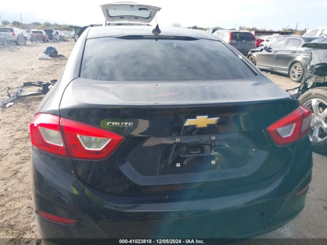1G1BC5SM1J7126432 Chevrolet Cruze Ls Auto