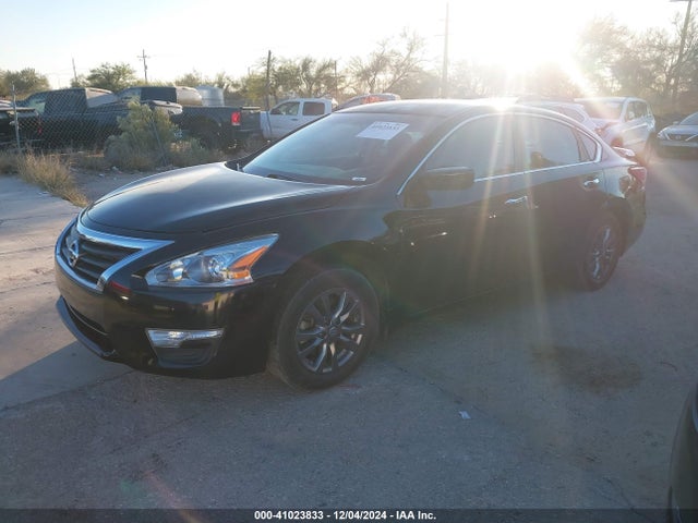 Nissan Altima 2.5 S 2015 1N4AL3AP7FC459208 Image 2