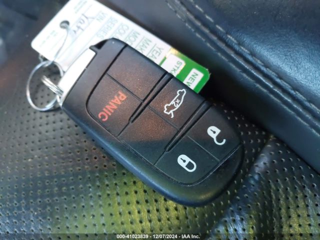 2C3CDZGG6JH184273 Dodge Challenger Gt Awd
