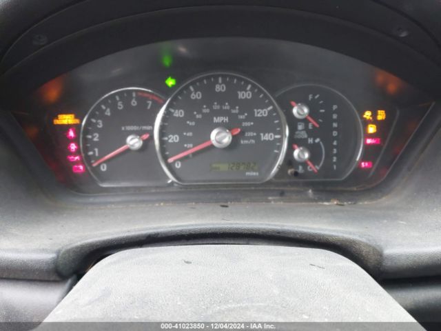 2011 MITSUBISHI ENDEAVOR 4A4JN2AS8BE014972 Photo 6