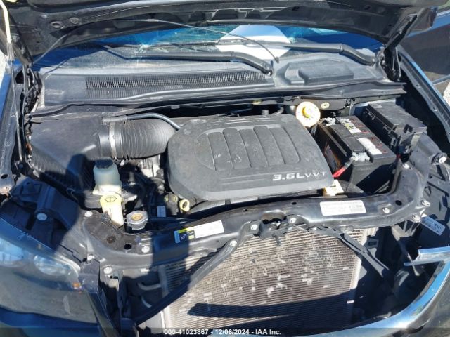 2C4RC1HGXER225397 Chrysler Town & Country S