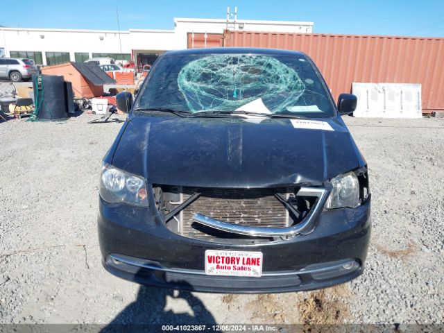 2C4RC1HGXER225397 Chrysler Town & Country S