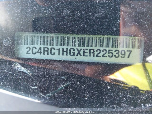 2C4RC1HGXER225397 Chrysler Town & Country S