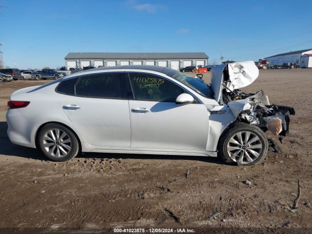 5XXGT4L32JG234613 KIA Optima S