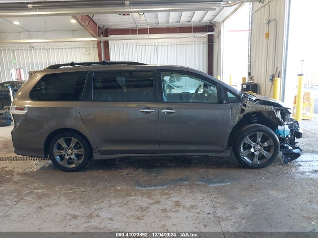 Toyota Sienna Se 8 Passenger 2015 5TDXK3DC3FS685311 Image 14