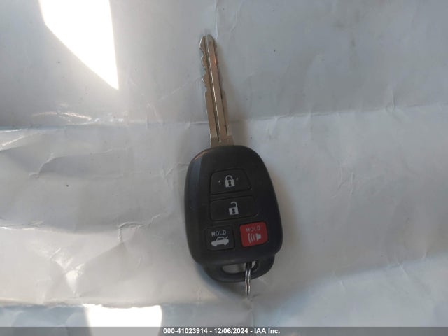 Toyota COROLLA LE 2015 2T1BURHE6FC391106 Image 11