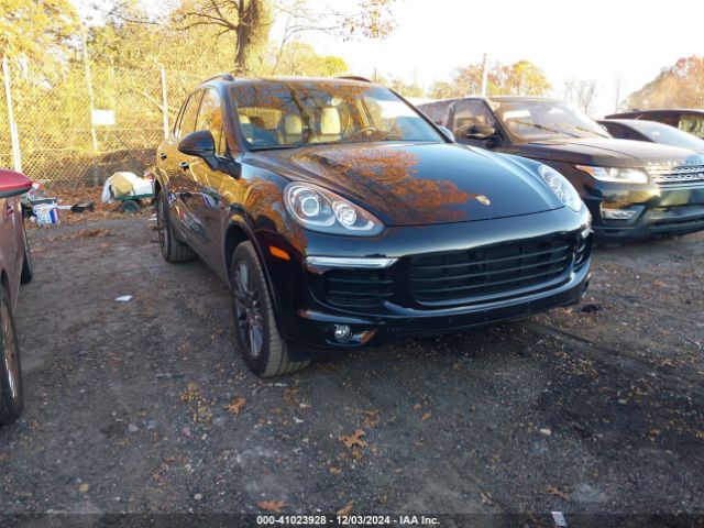 2018 PORSCHE CAYENNE WP1AA2A28JKA02340 Photo 0
