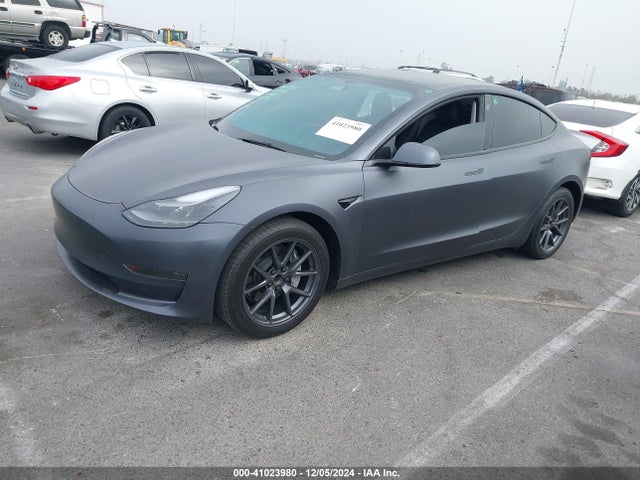 2023 TESLA MODEL 3 5YJ3E1EA4PF698033 Photo 1