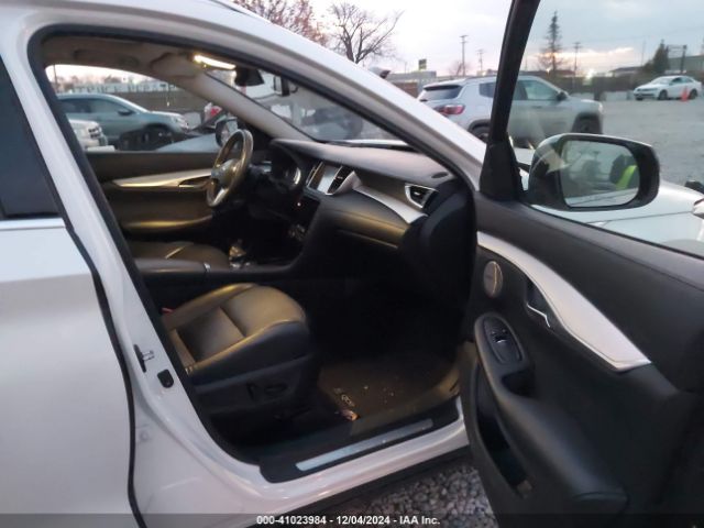3PCAJ5M31KF123149 Infiniti Qx50 Essential