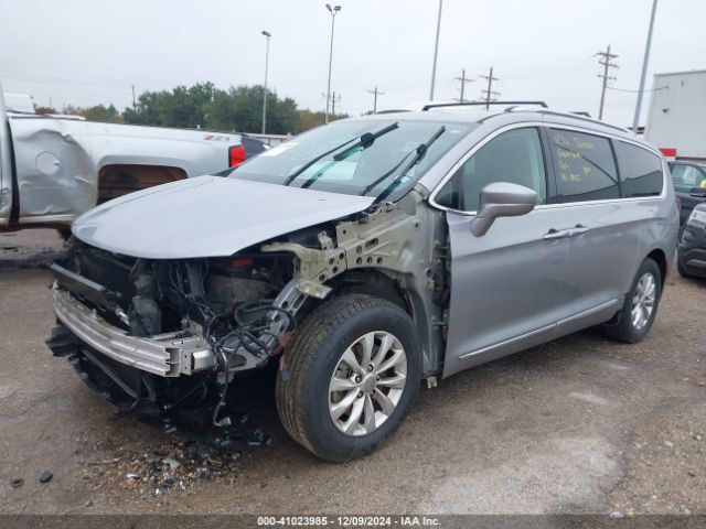 2C4RC1BG8KR583036 Chrysler Pacifica Touring L