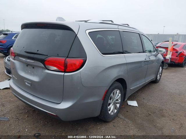 2C4RC1BG8KR583036 Chrysler Pacifica Touring L