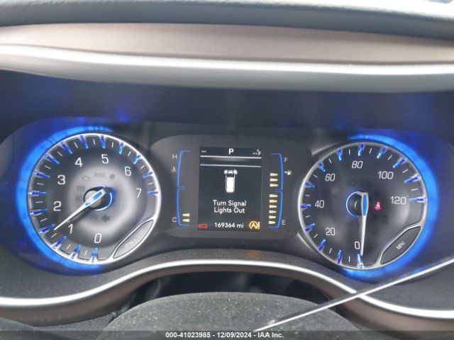 2C4RC1BG8KR583036 Chrysler Pacifica Touring L