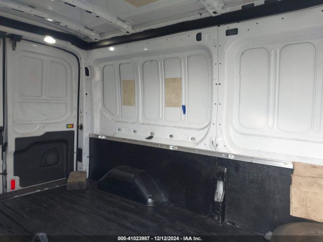 1FTYR2CG8JKB39599 Ford Transit-250