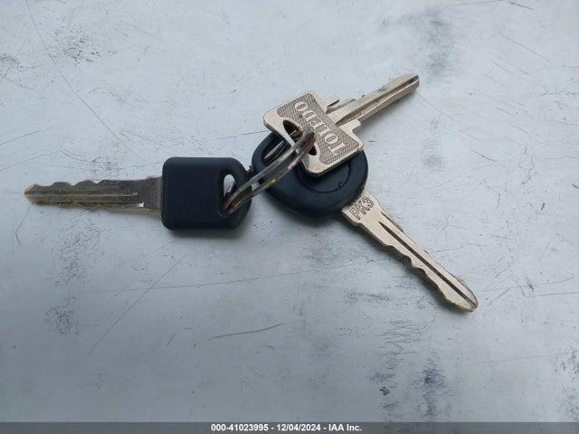 2003 CADILLAC DEVILLE 1G6KE54Y43U226405 Photo 10