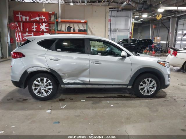 KM8J23A43KU051677 Hyundai TUCSON SE