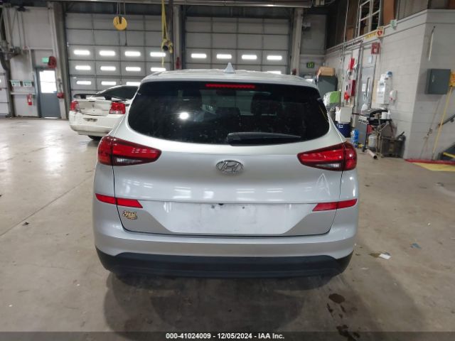 KM8J23A43KU051677 Hyundai TUCSON SE