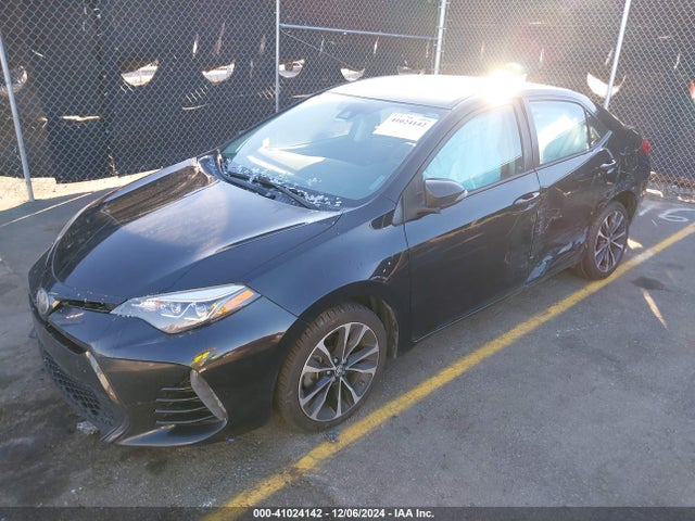 Toyota COROLLA SE 2017 2T1BURHEXHC867649 Image 2
