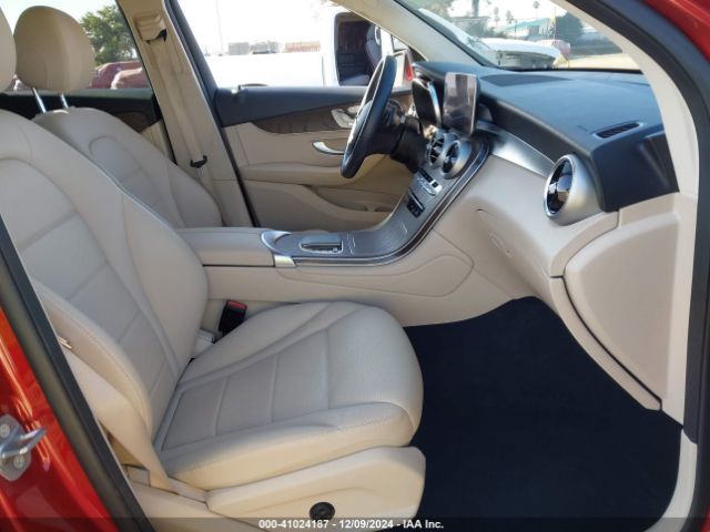 W1N0G8DB4MV287883 Mercedes-Benz Glc 300 Suv