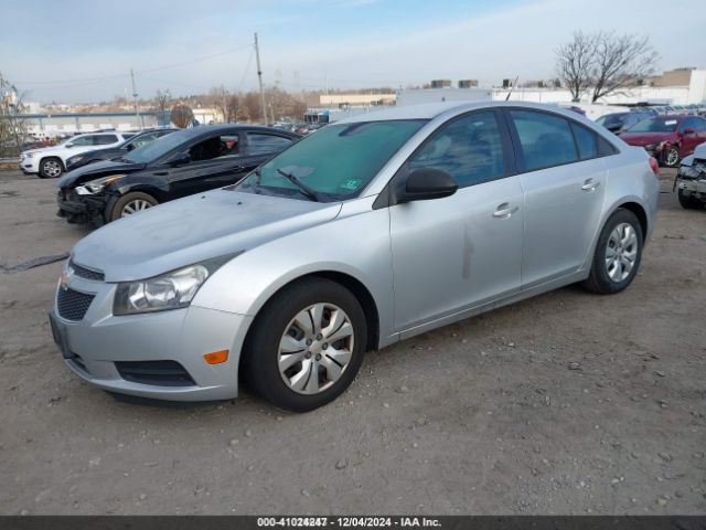 1G1PA5SGXE7285896 Chevrolet Cruze Ls Auto