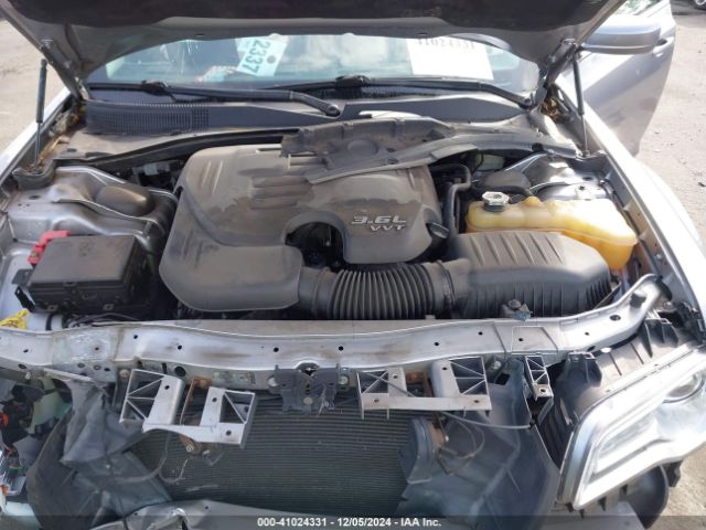 2C3CCAAG3FH930201 Chrysler 300 Limited
