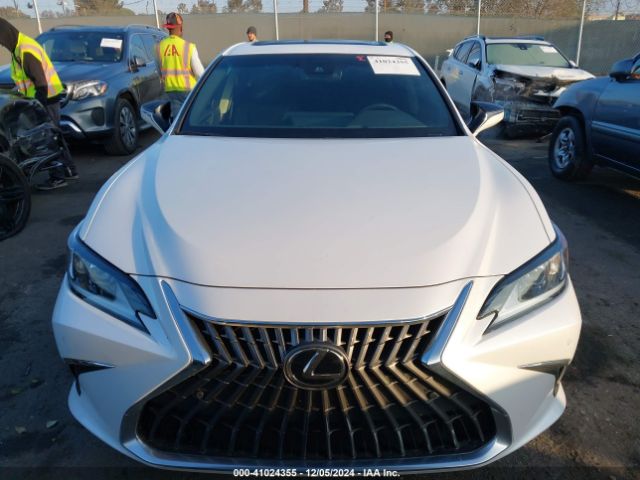 58ADA1C1XPU027710 Lexus ES 300H