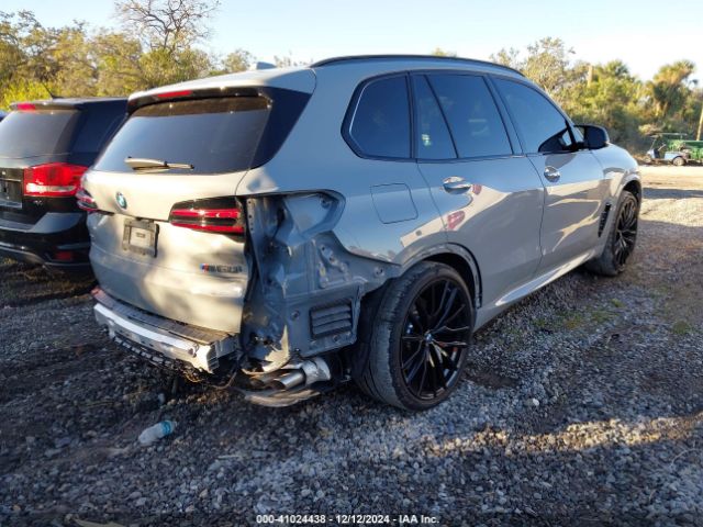 5UX33EU06R9U26021 BMW X5 M60i