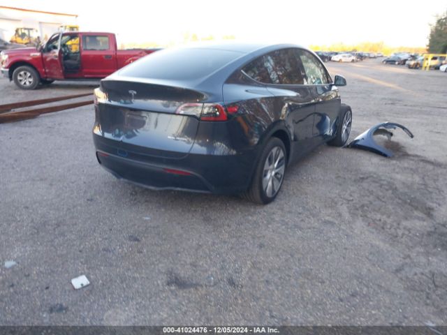 7SAYGDEEXRA227639 Tesla Model Y Long Range Dual Motor All-wheel Drive