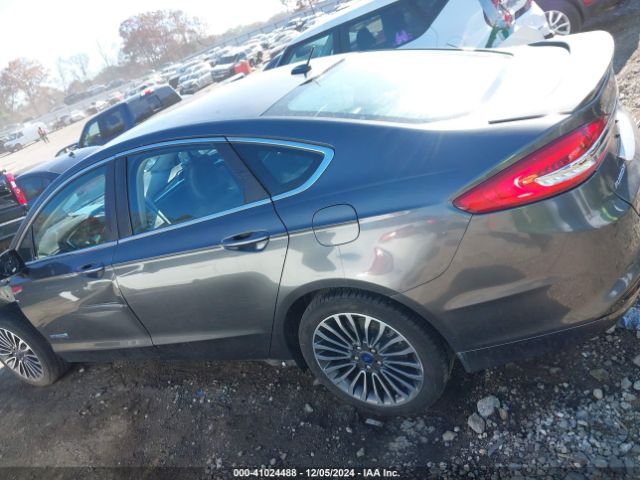 3FA6P0RU2HR237716 Ford Fusion Hybrid Titanium