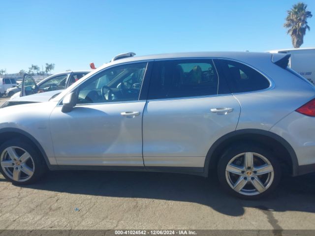WP1AF2A26ELA39968 Porsche Cayenne Diesel